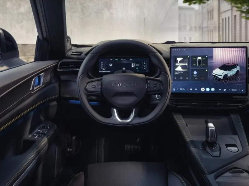 Tehnologie Lynk & Co 01