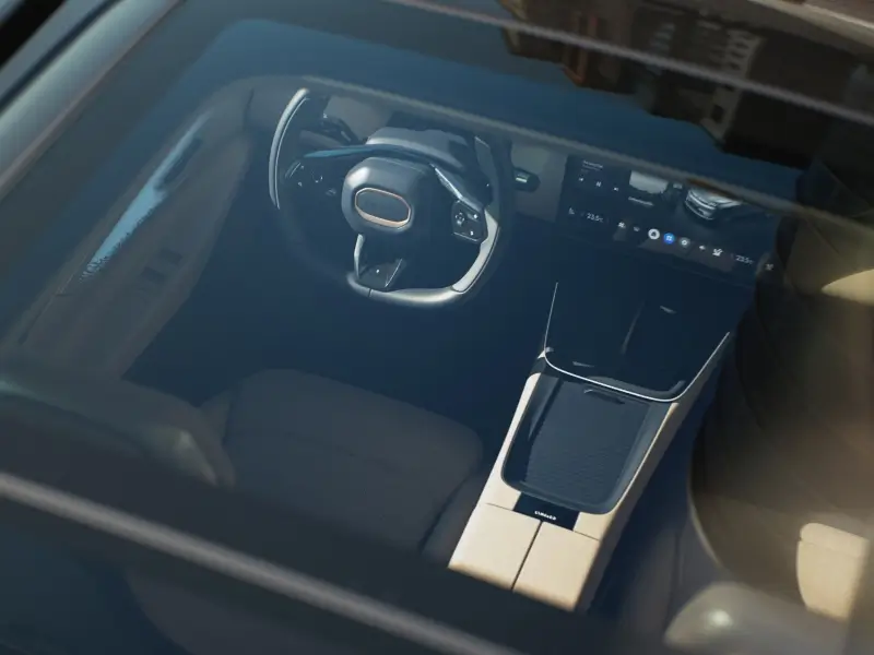 Conectivitate Lynk & Co 08